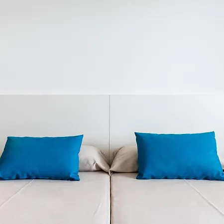 Apartment Rentalmar Blue & Pool
