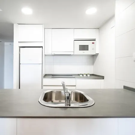 Rentalmar Blue & Pool Apartment