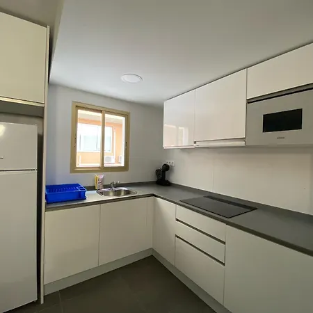 Apartment Rentalmar Blue & Pool