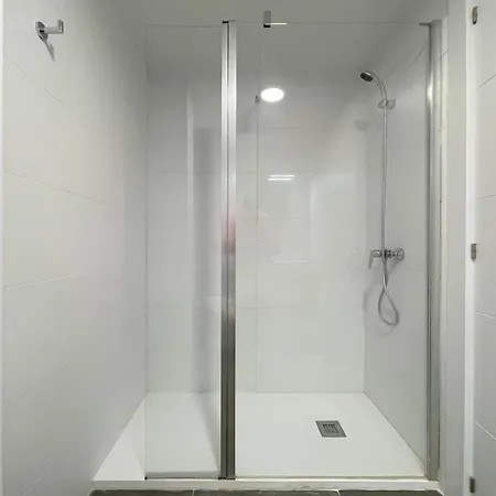 Rentalmar Blue & Pool * Салоу